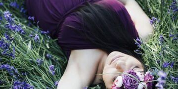 Bump & Beyond: The Ultimate Guide to Stylish Maternity Fashion