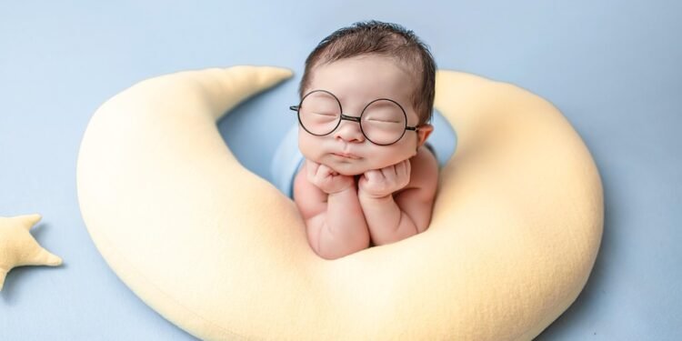 The Ultimate Newborn Baby Checklist: Everything You Need for Your Little Bundle of Joy