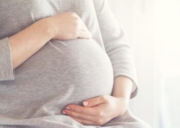 The Journey of Motherhood: A Week-by-Week Guide to Pregnancy