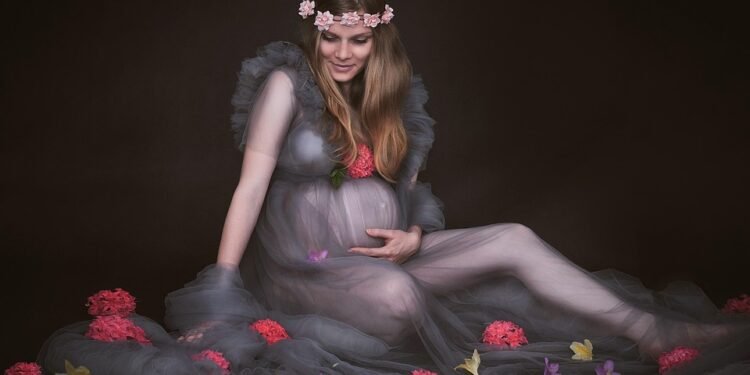 The Essential Guide to Navigating Maternity Leave: Your Roadmap to a Smooth Transition