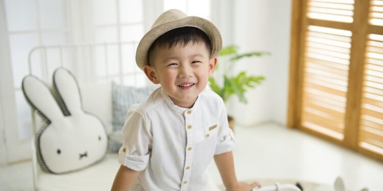 Screen Time Smarts: Setting Healthy Limits for Kids