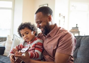 The Big Realization That Helped Me Become A Better Dad, According To 10 Men