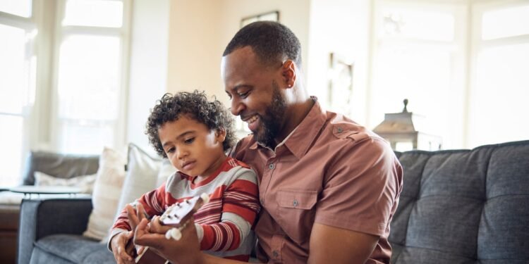 The Big Realization That Helped Me Become A Better Dad, According To 10 Men
