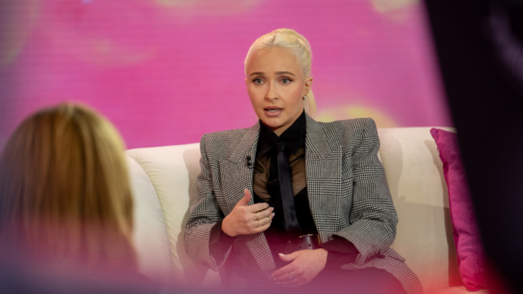 Hayden Panettiere Reveals She ‘Almost Didn’t Make It’ Giving Birth, Struggle With Postpartum Depression