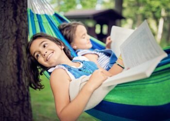 10-Minute Habits That Keep Kids School-Ready All Summer