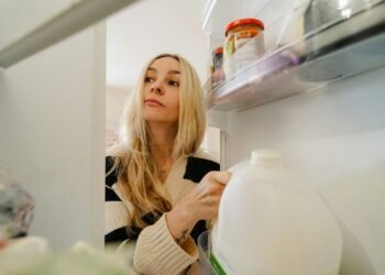 732K people watched this weird pregnancy cravings Thread go viral. Here’s the science behind why it hit so hard.