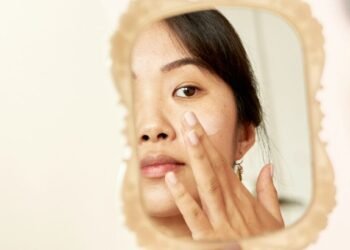 The dermatologist who wants to liberate you from your 12-step routine (especially during pregnancy)