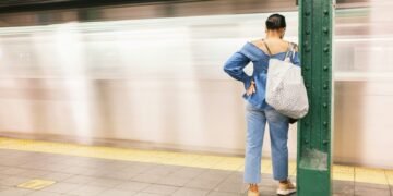 The personal safety skill every woman already has — and needs to pass on to her daughter